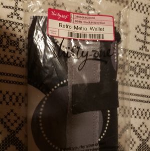 Thirty-one Retro Metro Wallet